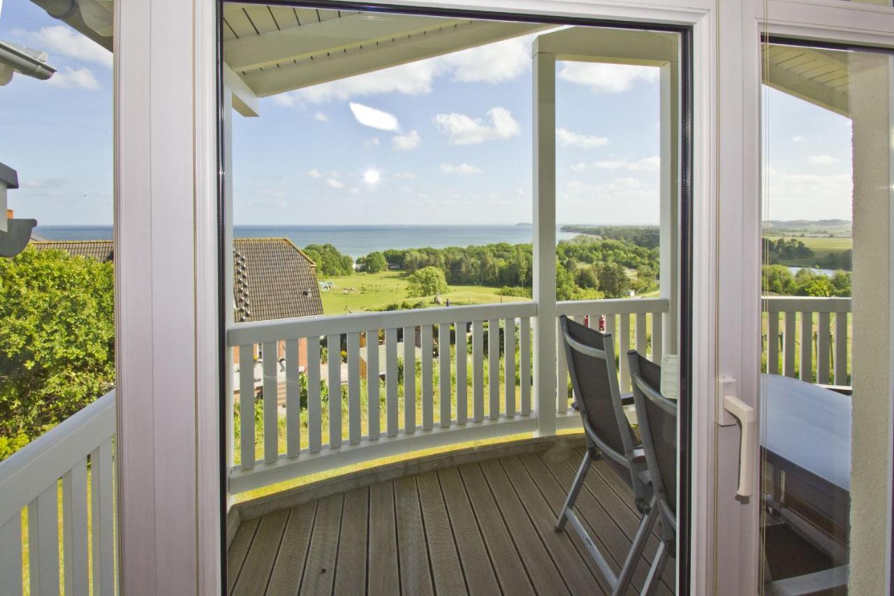 Mit Meerblick Und Balkon, Gratis Nutzung Vom Ahoi Erlebnisbad Und Sauna In Sellin - Meeresblick Fewo 17 奥斯特巴德·哥伦 外观 照片
