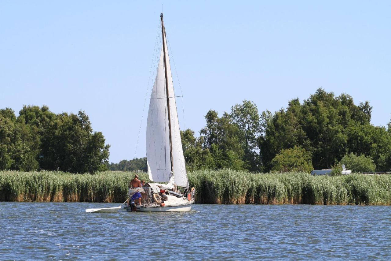 Mit Meerblick Und Balkon, Gratis Nutzung Vom Ahoi Erlebnisbad Und Sauna In Sellin - Meeresblick Fewo 17 奥斯特巴德·哥伦 外观 照片